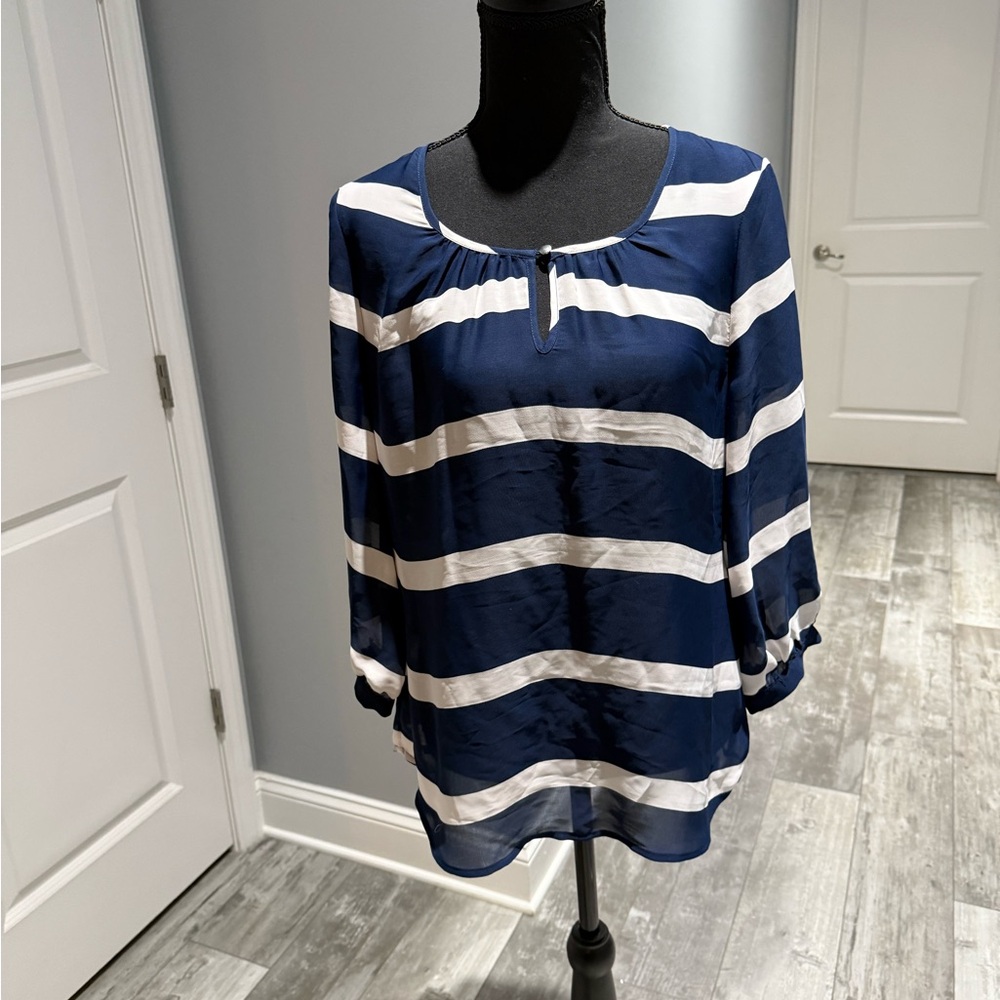 New Banana Republic Size S 3/4 Sleeve Top